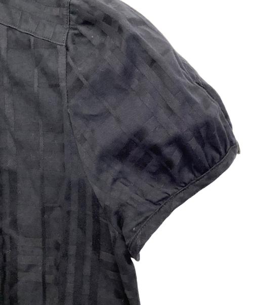 BURBERRY BLUE LABEL（バーバリー ブルー レーベル）BURBERRY BLUE LABEL (バーバリー ブルー レーベル) 半袖ブラウス ネイビー サイズ:38の古着・服飾アイテム