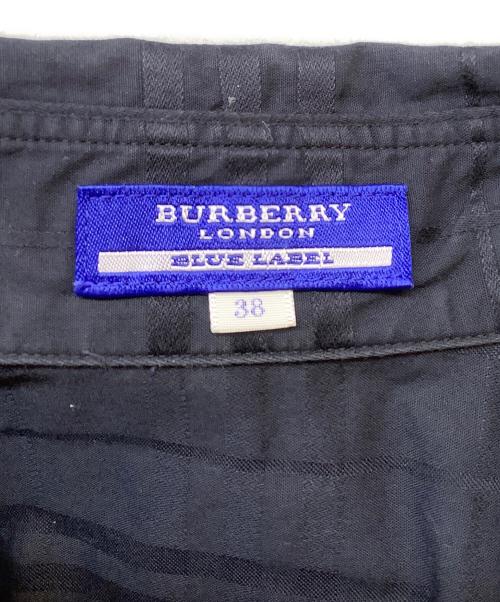 BURBERRY BLUE LABEL（バーバリー ブルー レーベル）BURBERRY BLUE LABEL (バーバリー ブルー レーベル) 半袖ブラウス ネイビー サイズ:38の古着・服飾アイテム