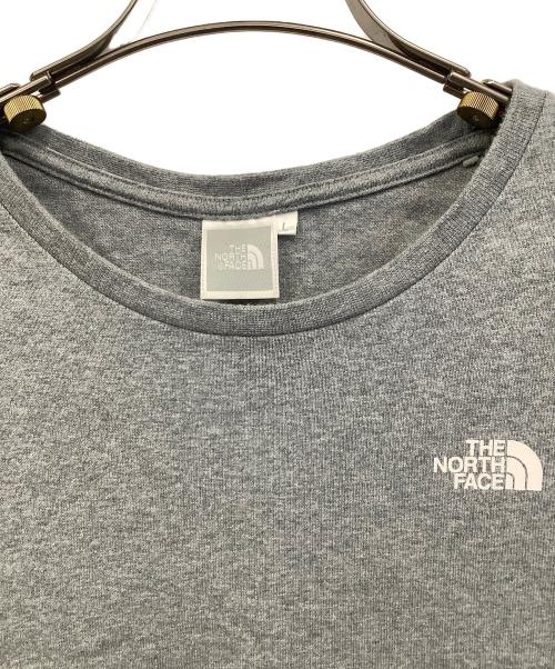 THE NORTH FACE（ザ ノース フェイス）THE NORTH FACE (ザ ノース フェイス) S/S Square Logo Joshua Tree Tee グレー サイズ:Lの古着・服飾アイテム