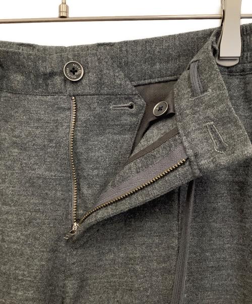 AOURE（アウール）AOURE (アウール) MALPENSA FIRST CLASS ウールバランサー パンツ グレー サイズ:Sの古着・服飾アイテム