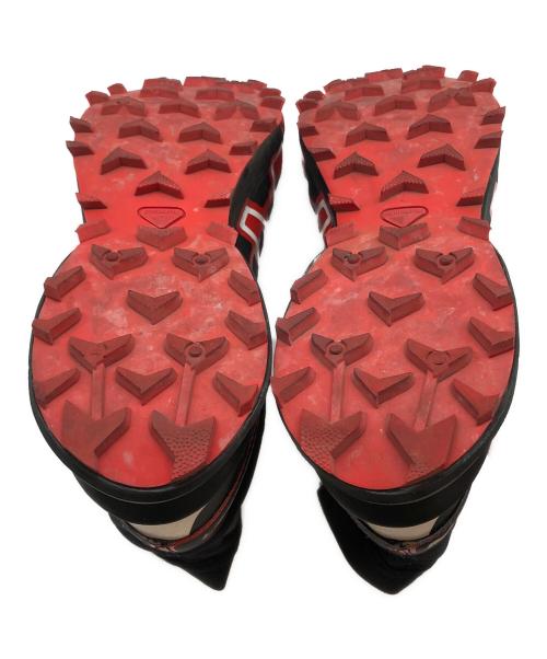 SALOMON（サロモン）SALOMON (サロモン) ハイカットスニーカー ブラック×レッド サイズ:26の古着・服飾アイテム