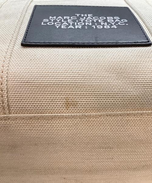 MARC JACOBS（マークジェイコブス）MARC JACOBS (マークジェイコブス) THE CANVAS SMALL TOTE BAG アイボリーの古着・服飾アイテム