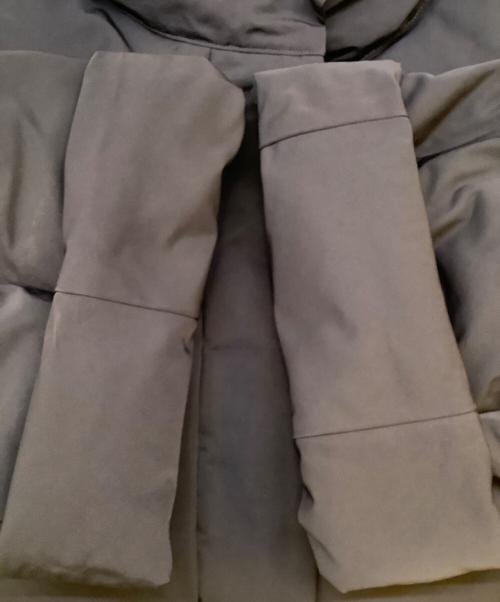 UNIQLO+J（ユニクロ プラスジェイ）UNIQLO+J (ユニクロ プラスジェイ) ハイブリッドダウンジャケット ワインレッド サイズ:XXL 未使用品の古着・服飾アイテム