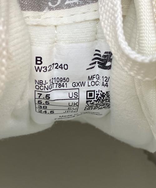 NEW BALANCE（ニューバランス）NEW BALANCE (ニューバランス) スニーカー アイボリー×ベージュ サイズ:24.5の古着・服飾アイテム