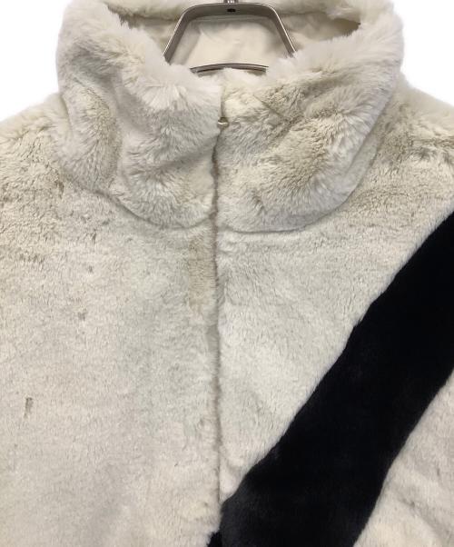 NIKE（ナイキ）NIKE (ナイキ) フェイクファージャケット ブラック×アイボリー サイズ:Lの古着・服飾アイテム