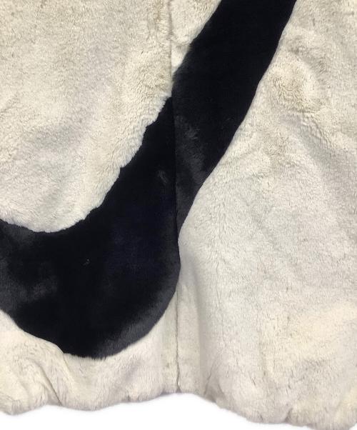 NIKE（ナイキ）NIKE (ナイキ) フェイクファージャケット ブラック×アイボリー サイズ:Lの古着・服飾アイテム