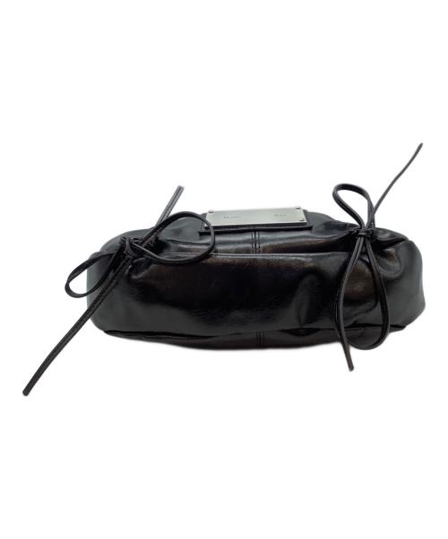 Matin Kim（マーティン キム）Matin Kim (マーティン キム) HALF SHIRRING RIBBON ROUND BAG ブラックの古着・服飾アイテム