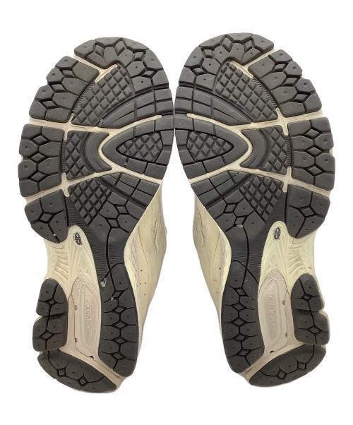 NEW BALANCE（ニューバランス）NEW BALANCE (ニューバランス) ローカットスニーカー ベージュ サイズ:25の古着・服飾アイテム