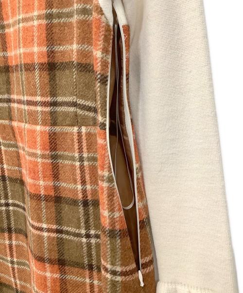 BLUE LABEL CRESTBRIDGE（ブルーレーベルクレストブリッジ）BLUE LABEL CRESTBRIDGE (ブルーレーベルクレストブリッジ) 長袖ワンピース ブラウン×アイボリー サイズ:36の古着・服飾アイテム