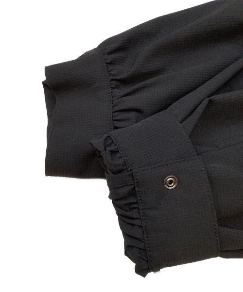 INDIVI（インディヴィ）INDIVI (インディヴィ) 凹凸素材ブルゾン ブラック サイズ:36 未使用品の古着・服飾アイテム