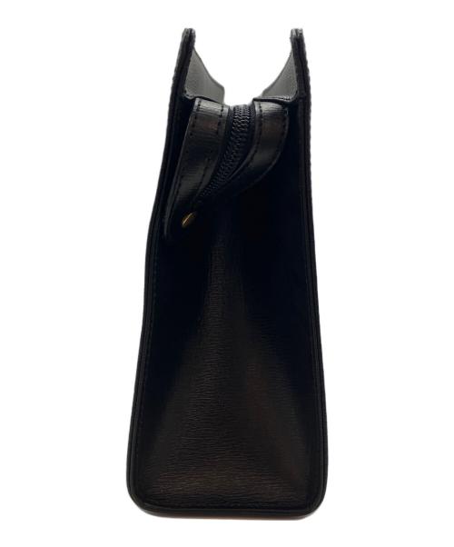 GIVENCHY（ジバンシィ）GIVENCHY (ジバンシィ) セカンドバッグ ブラックの古着・服飾アイテム