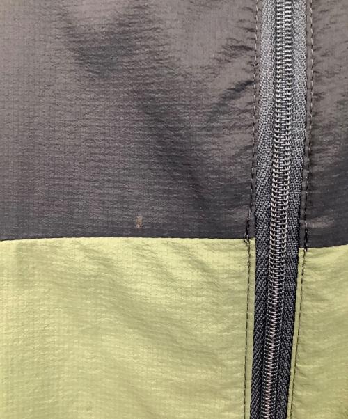 THE NORTH FACE（ザ ノース フェイス）THE NORTH FACE (ザ ノース フェイス) スワローテイルフーディ ネイビー×グリーン サイズ:Mの古着・服飾アイテム