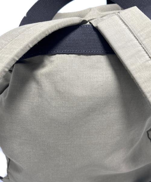 MHL（エムエイチエル）MHL (エムエイチエル) デイパック カーキの古着・服飾アイテム