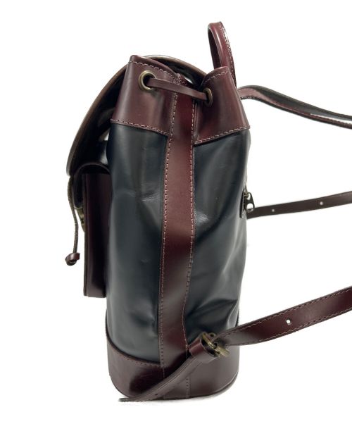 BearaBeara（ベアラベアラ）BearaBeara (ベアラベアラ) レザーリュック ブラウン×ブラックの古着・服飾アイテム