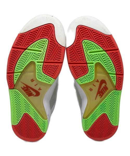 NIKE（ナイキ）NIKE (ナイキ) スニーカー ホワイト サイズ:28 未使用品の古着・服飾アイテム