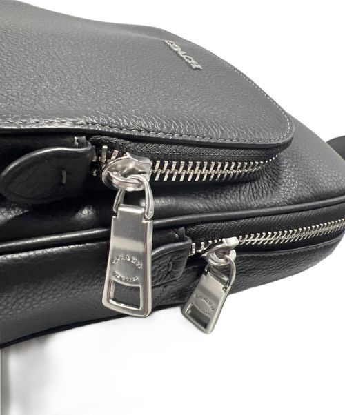 COACH（コーチ）COACH (コーチ) ボディーバッグ ブラックの古着・服飾アイテム