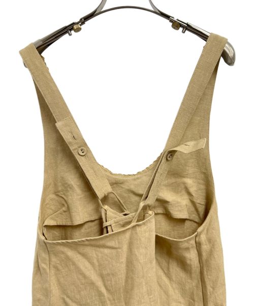 Samansa Mos2（サマンサモスモス）Samansa Mos2 (サマンサモスモス) 【立川限定】裾フリルエプロンワンピース ベージュ サイズ:フリー 未使用品の古着・服飾アイテム