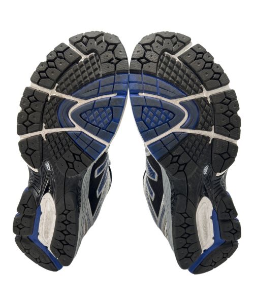 NEW BALANCE（ニューバランス）NEW BALANCE (ニューバランス) スニーカー ホワイト×シルバー サイズ:27.5の古着・服飾アイテム