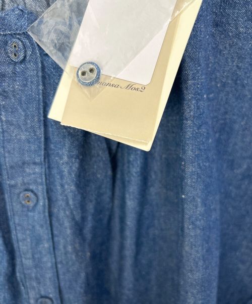 Samansa Mos2（サマンサモスモス）Samansa Mos2 (サマンサモスモス) kazumi (カズミ) 袖口刺繍デニムワンピース ネイビー サイズ:フリー 未使用品の古着・服飾アイテム