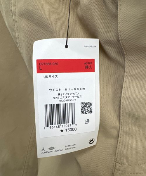 NIKE（ナイキ）NIKE (ナイキ) カーゴパンツ ベージュ サイズ:L 未使用品の古着・服飾アイテム