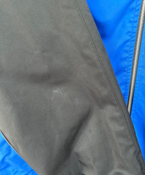 centimeter（センチメーター）centimeter (センチメーター) ナイロンジャケット ブルー×ブラック サイズ:Lの古着・服飾アイテム