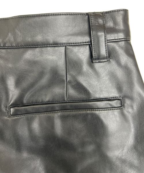 soerte（ソエルテ）soerte (ソエルテ) フェイクレザーパンツ ブラック サイズ:1の古着・服飾アイテム