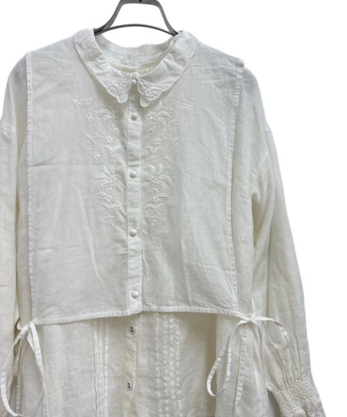 Samansa Mos2（サマンサモスモス）Samansa Mos2 (サマンサモスモス) kazumi (カズミ) レースベスト&リネンブラウス オフホワイト サイズ:フリー 未使用品の古着・服飾アイテム