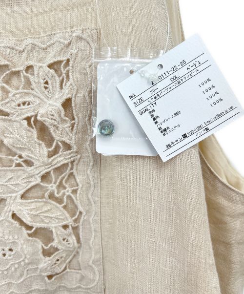 TSUHARU by samansa Mos2（ツハル バイ サマンサモスモス）TSUHARU by samansa Mos2 (ツハル バイ サマンサモスモス) くり抜きパーツレース貼りワンピース ベージュ サイズ:F 未使用品の古着・服飾アイテム