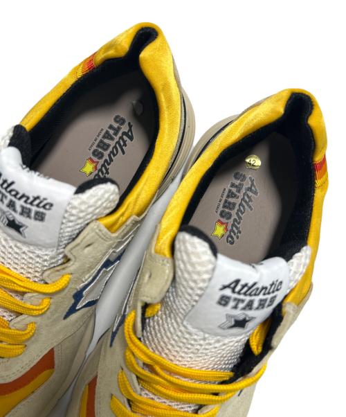 atlantic stars（アトランティックスターズ）atlantic stars (アトランティックスターズ) ローカットスニーカー ベージュ×イエロー サイズ:42の古着・服飾アイテム