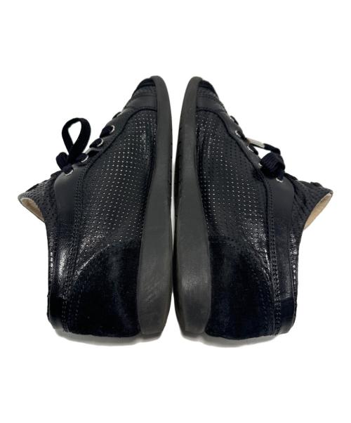 CHANEL（シャネル）CHANEL (シャネル) パンチングデザインレザースニーカー ブラック サイズ:36 1/2の古着・服飾アイテム