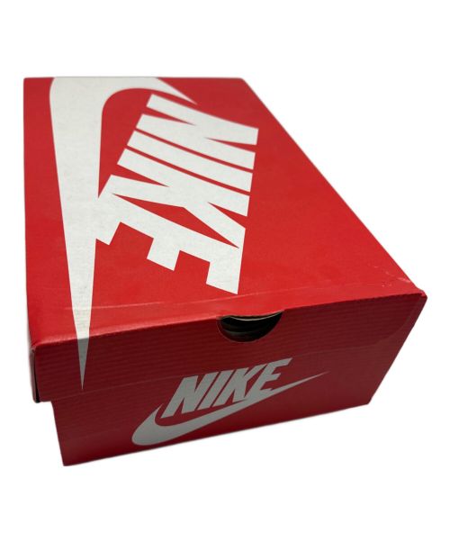 NIKE（ナイキ）NIKE (ナイキ) スニーカー カーキ×ホワイト サイズ:29cm 未使用品の古着・服飾アイテム