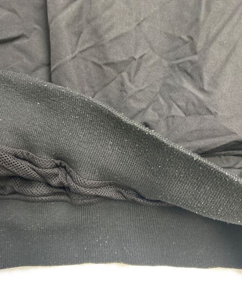 RUSSELL ATHLETIC（ラッセルアスレチック）RUSSELL ATHLETIC (ラッセルアスレチック) ナイロンプルオーバージャケット ブラック×ゴールド サイズ:XLの古着・服飾アイテム