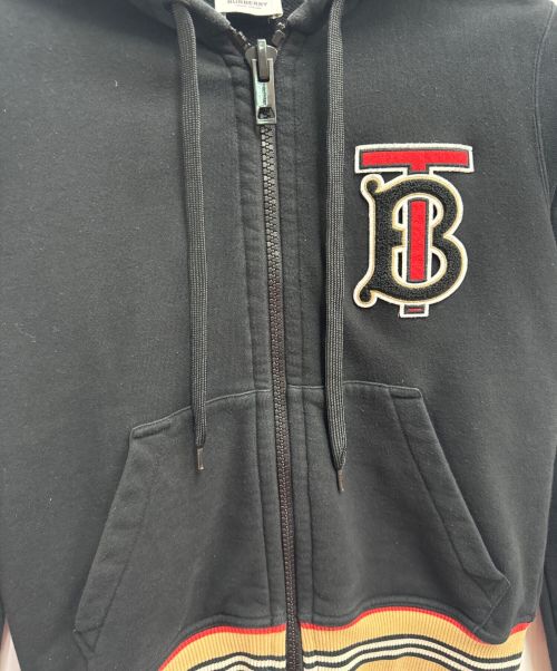 BURBERRY（バーバリー）BURBERRY (バーバリー) アイコンストライプジップアップパーカー ブラック サイズ:XSの古着・服飾アイテム