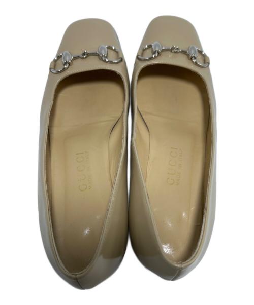 GUCCI（グッチ）GUCCI (グッチ) ホースビットパンプス ベージュ サイズ:24.5の古着・服飾アイテム