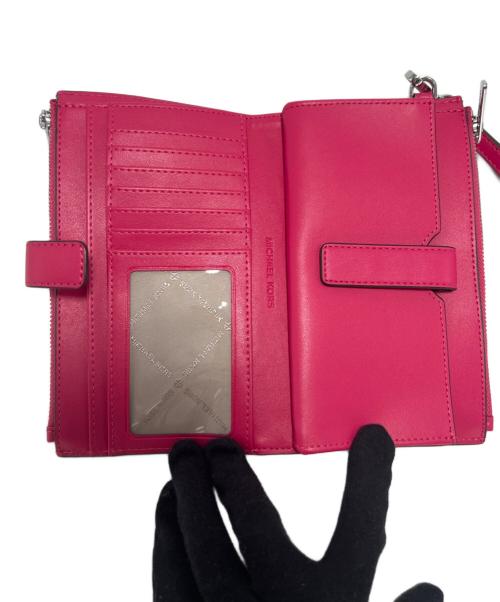 MICHAEL KORS（マイケル・コース）MICHAEL KORS (マイケル・コース) ジップウォレット ピンクの古着・服飾アイテム