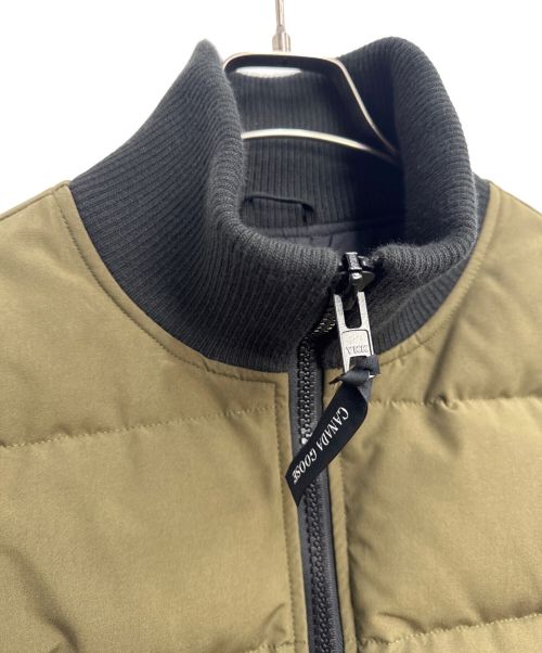 CANADA GOOSE（カナダグース）CANADA GOOSE (カナダグース) ダウンジャケット カーキ サイズ:Mの古着・服飾アイテム