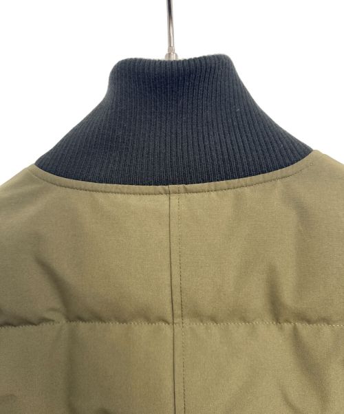 CANADA GOOSE（カナダグース）CANADA GOOSE (カナダグース) ダウンジャケット カーキ サイズ:Mの古着・服飾アイテム