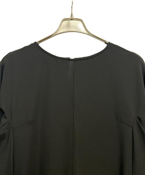 ROSSO（ロッソ）ROSSO (ロッソ) バックタックウエストベルトワンピース ブラック サイズ:FREEの古着・服飾アイテム