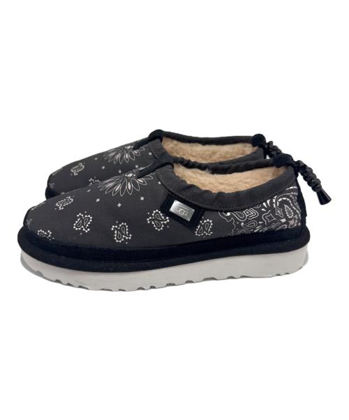 UGG（アグ）UGG (アグ) STAMPD (スタンプド) スリッポン グレー×ホワイト サイズ:26の古着・服飾アイテム