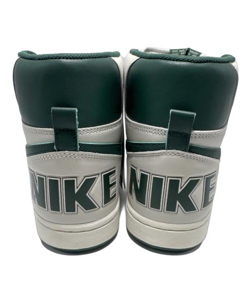 NIKE（ナイキ）NIKE (ナイキ) スニーカー ホワイト×グリーン サイズ:29cm 未使用品の古着・服飾アイテム