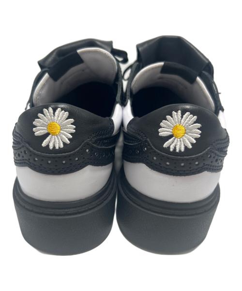 NIKE（ナイキ）NIKE (ナイキ) シューズ ブラック×ホワイト サイズ:26の古着・服飾アイテム