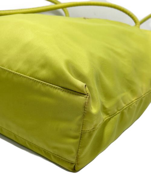 PRADA（プラダ）PRADA (プラダ) ショルダーバッグ 黄緑の古着・服飾アイテム