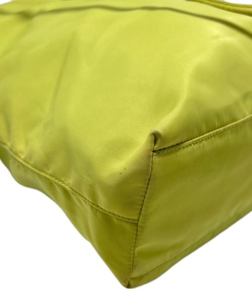 PRADA（プラダ）PRADA (プラダ) ショルダーバッグ 黄緑の古着・服飾アイテム