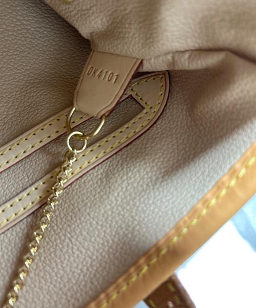 LOUIS VUITTON（ルイ ヴィトン）LOUIS VUITTON (ルイ ヴィトン) ショルダーバッグ ブラウンの古着・服飾アイテム