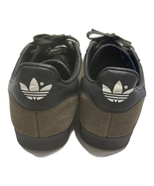 adidas（アディダス）adidas (アディダス) ローカットスニーカー カーキ サイズ:23cmの古着・服飾アイテム