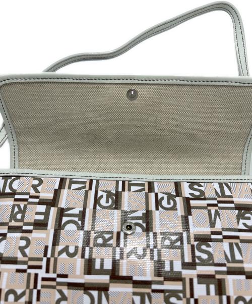 Salvatore Ferragamo（サルヴァトーレ フェラガモ）Salvatore Ferragamo (サルヴァトーレ フェラガモ) アクセサリーポーチ ホワイトの古着・服飾アイテム