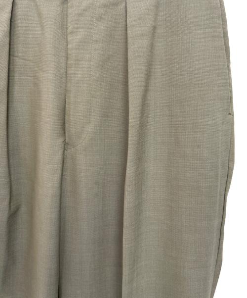 MARKAWARE（マーカウェア）MARKAWARE (マーカウェア) クラシクフィットトラウザーズ グリーン サイズ:2の古着・服飾アイテム