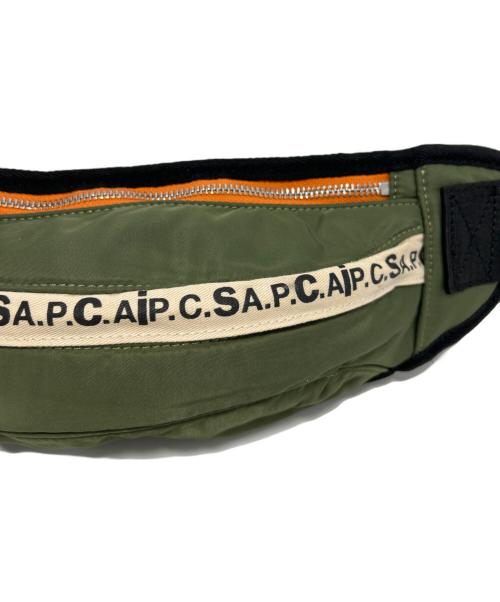 sacai（サカイ）sacai (サカイ) A.P.C. (アーペーセー) ボディーバッグ オリーブの古着・服飾アイテム