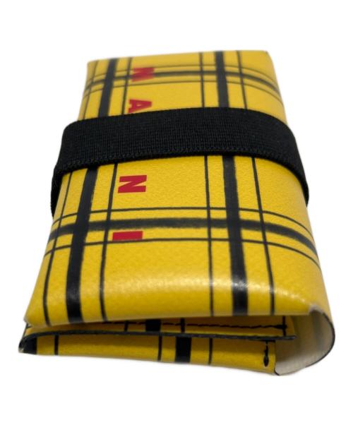 MARNI（マルニ）MARNI (マルニ) 2つ折り財布 イエローの古着・服飾アイテム