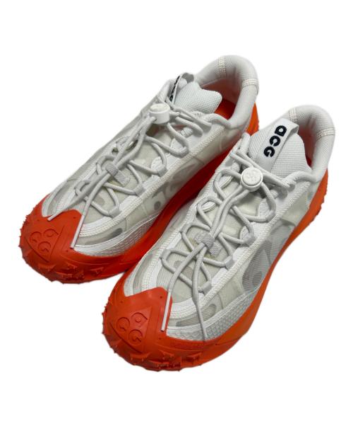 NIKE ACG（ナイキエーシージー）NIKE ACG (ナイキエージーシー) スニーカー ホワイト×オレンジ サイズ:27.5の古着・服飾アイテム